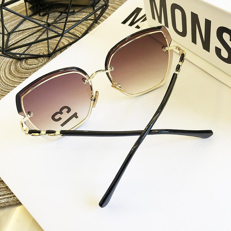 Kvinnors båglösa fyrkantiga solglasögon Brand Designer Solglasögon Vintage nyanser Kvinnliga rosa glasögon