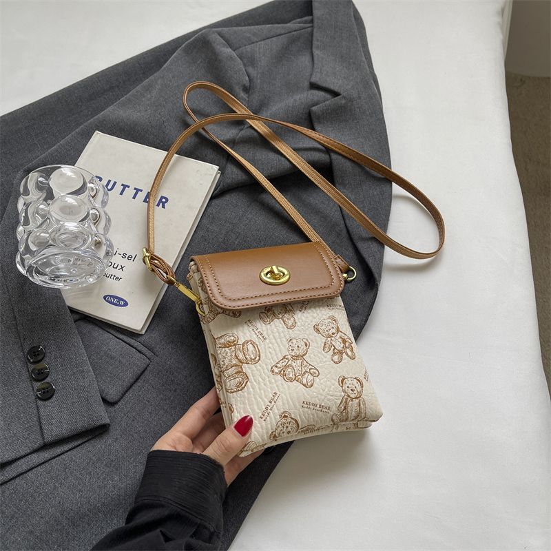 IELGY Korean Version Cute Mobile Phone Bag Fashion Lock Crossbody Casual All-Match Small Square Bag