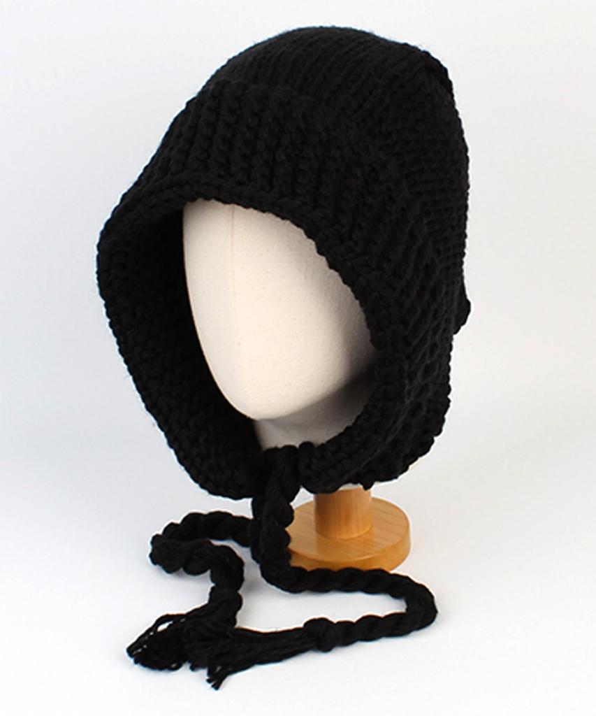 Yunibeosyeolkemiseuteuli Rope Black Knit Bonnet Hat
