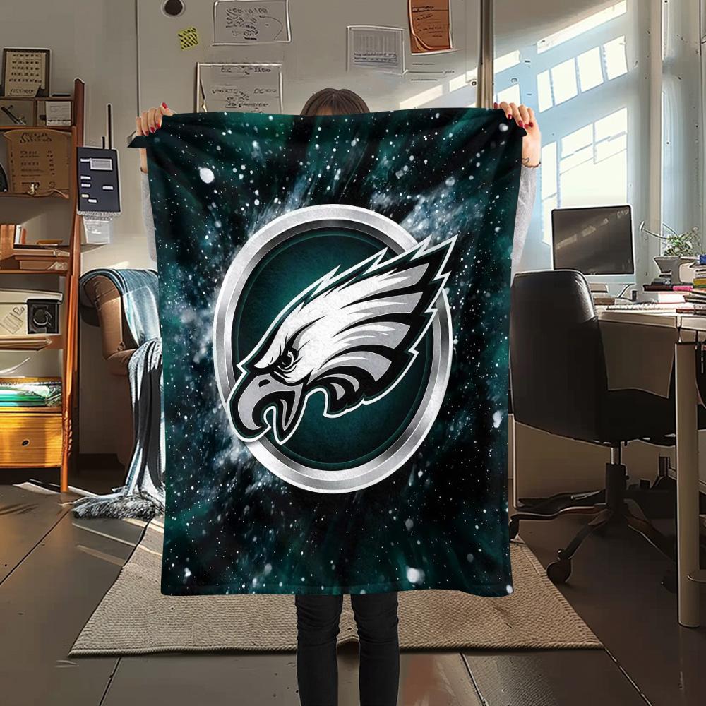 Philadelphia Eagles Flannel Blanket, High quality Comfortable for All Seasons, Home Decor, Warmth and Comfort