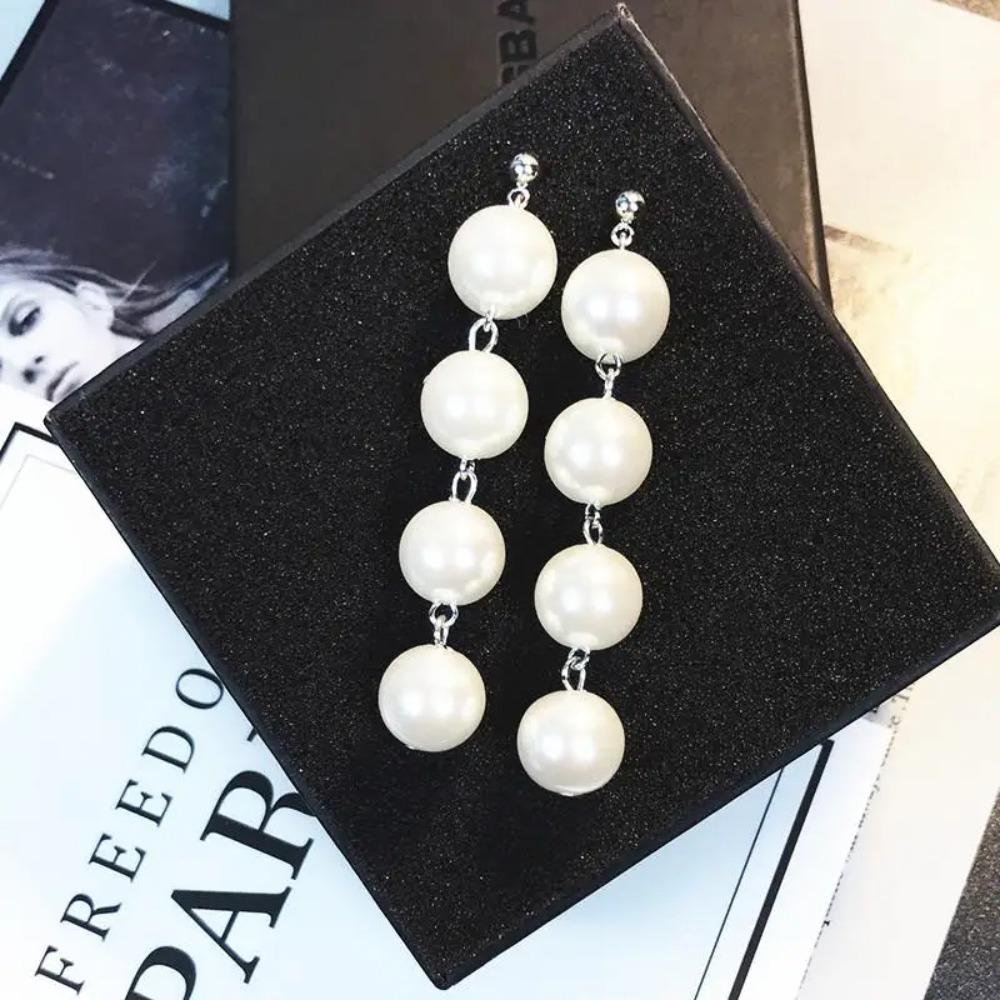 Best Selling Wild Fashion Simple Pearl Bean Earrings Women Girls Earrings Jewelry Crystal Earrings Brincos