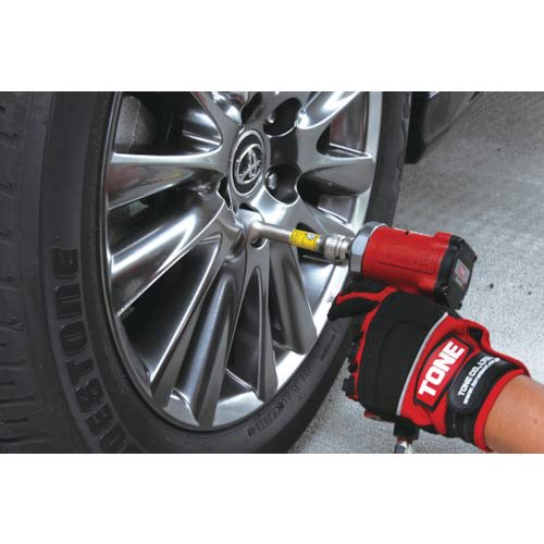 TONE Thin long foil nut socket for impact with protector 4AP-19LLN Drive angle 12.7mm (1/2") Red Width across flats 19mm