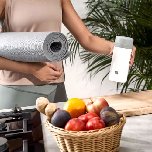 Zwilling "Strainer Bottle, 420ml, White" - Stainless Steel, Tea Strainer, Mug, Water Bottle, Keeps Tea Cold or Hot [Official Japanese Product] ZWILLIN