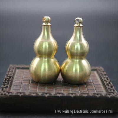 Large Brass Round Gourd Keychain Pendant for Car Accessories