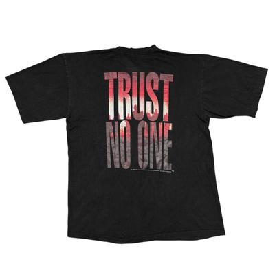 Oberteile – T-Shirts