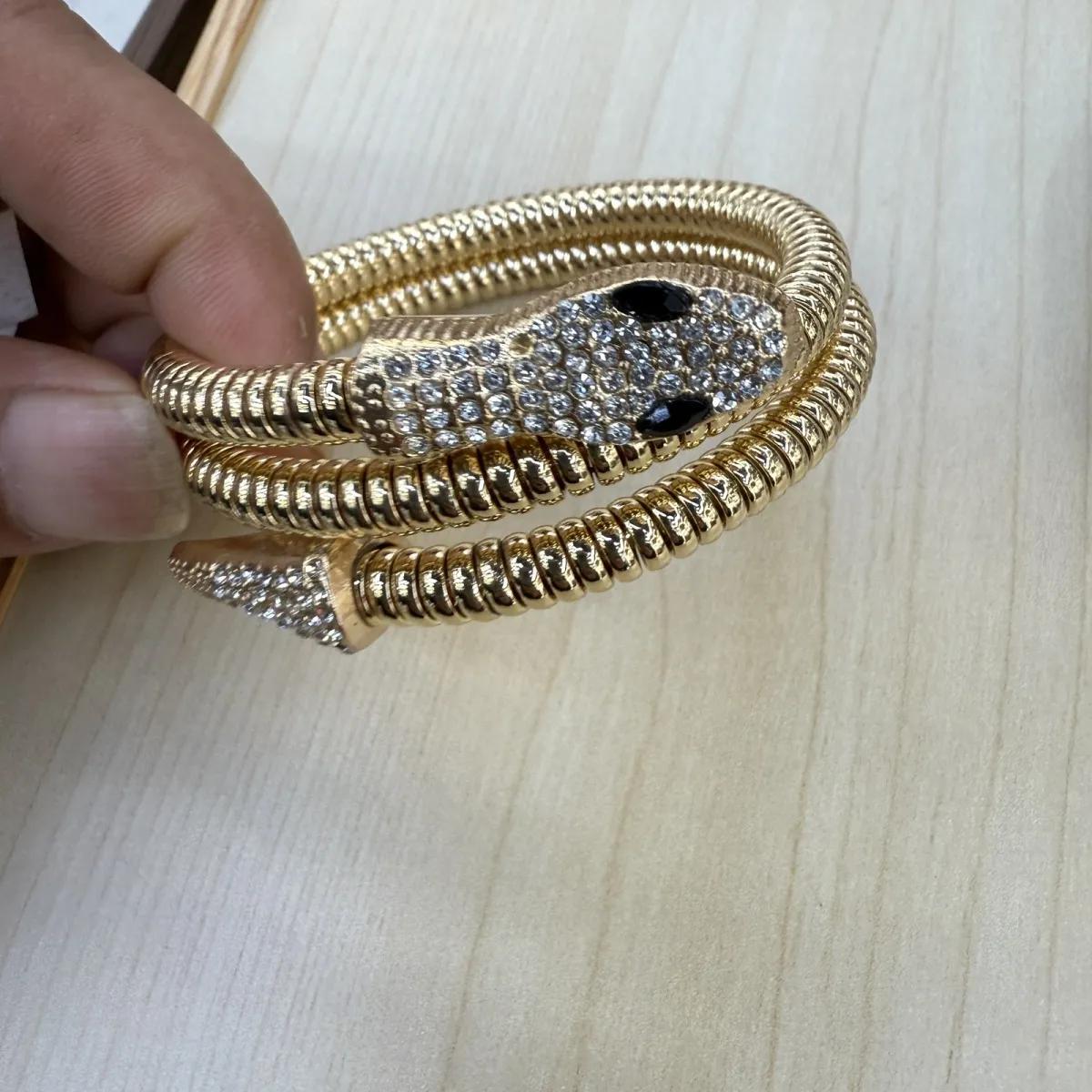 Новый блестящий змеевидный высококлассный браслет в стиле легкой роскоши, Модный ретро-браслет one size(17-20cm)