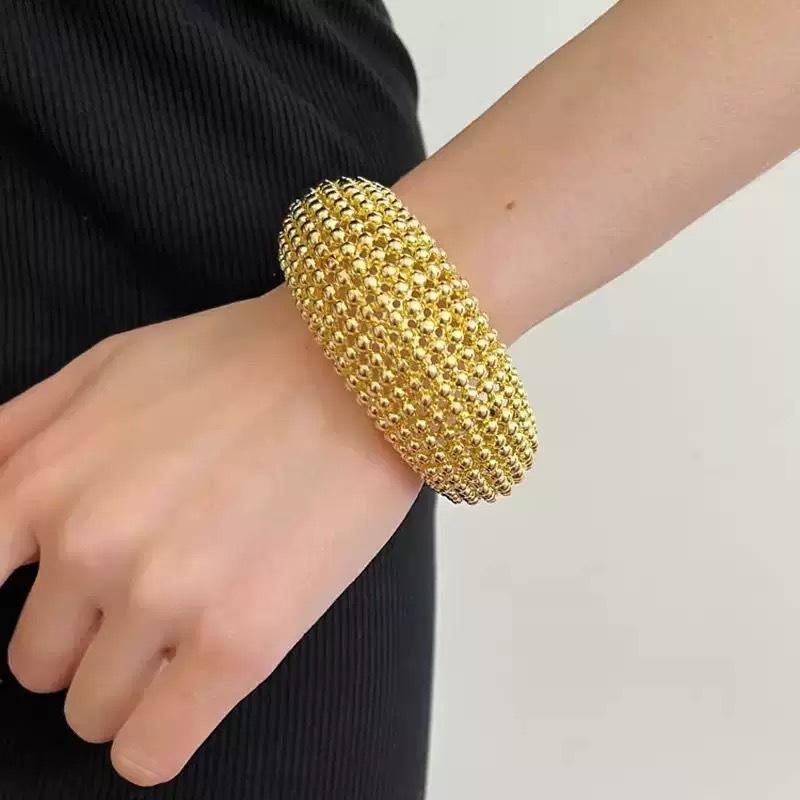 Punk Hollow Metal Ball Bead Bracelet for Women Exaggerated Hip Hop Half Circle Open Bangles Bracelet Charm Jewelry Accessories