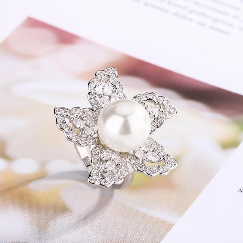 Pearl Set, Sunflower Design Necklace, Ring, High-End Light Luxury Fashion Women