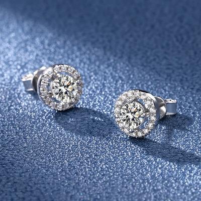 D színű S925 Sterling ezüst valódi 1CT moissanite kerek fülbevaló női esküvői divat GRA ékszer Pass Diamond Test