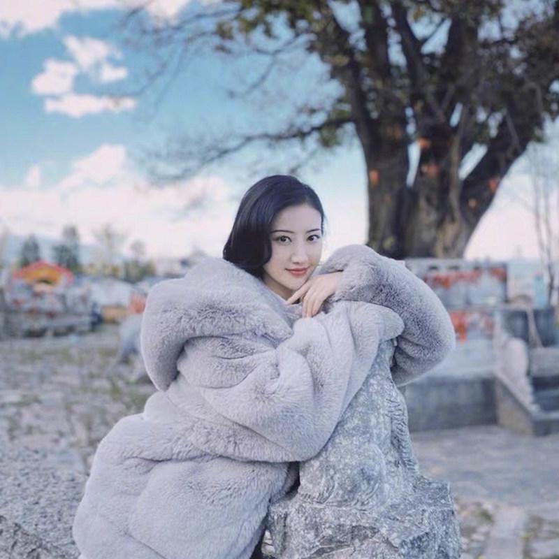 Furry jacket women's imitation fur loose light winter hoodie imitation Rex rabbit hair medium and long plush coat