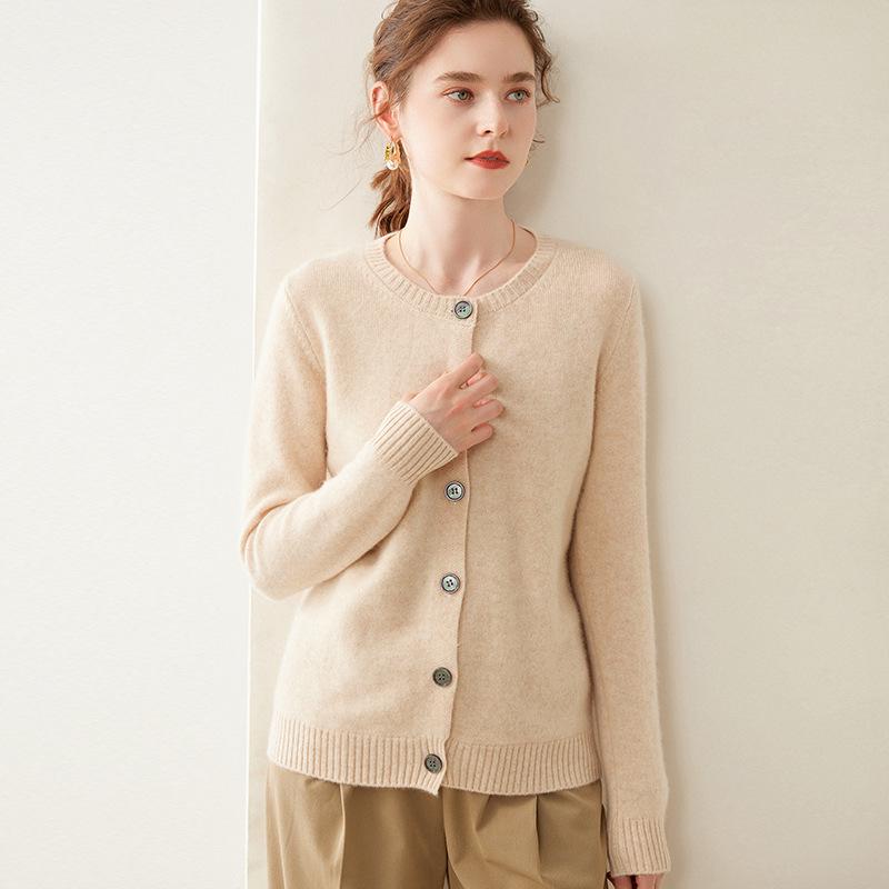 2025 Women's Cashmere Round Neck Loose Knit Sweater - Soft, Fluffy, Versatile Outerwear for Autumn and Winter