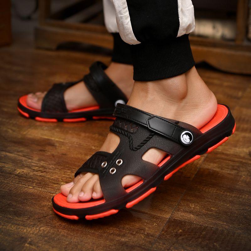 Sandalen, Herrenschuhe, Hausschuhe, Herren-Einteilige Hausschuhe, Sommer Doppelverwendung, Badezimmer Innen- und Außenbereich Kühle Hausschuhe, Anti-Rutsch-Loch Strandschuhe
