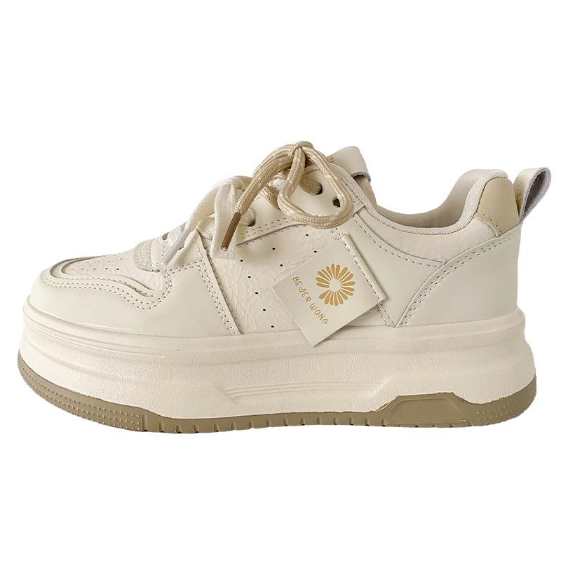 

LZ6080 latex insole thick sole heightening little white shoes women s shoes 2025 new leather surface lightweight versatile breadboard shoes 35