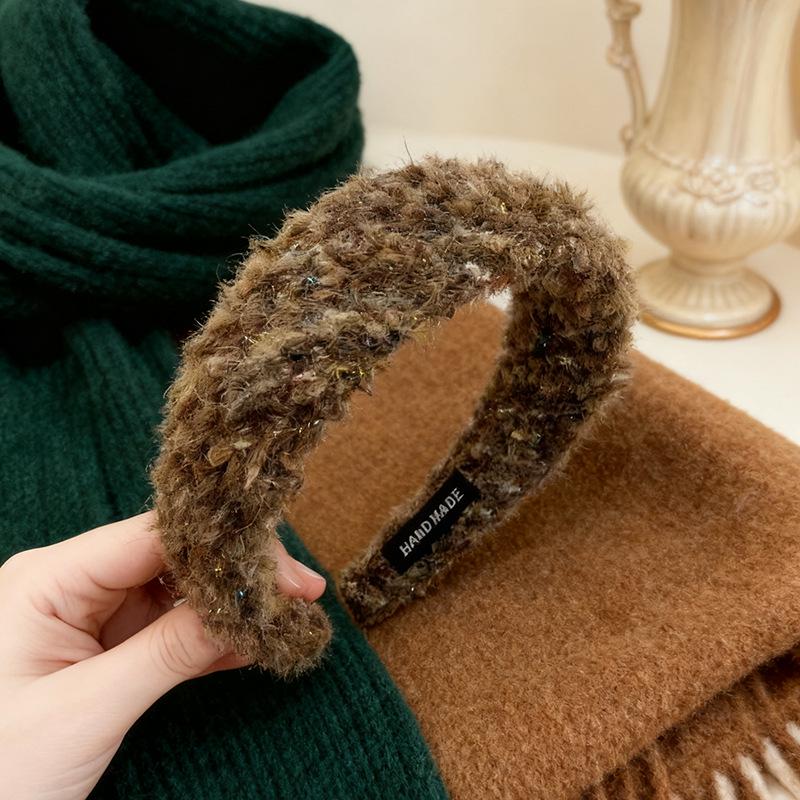 Women's High-End Woolen Headband: Elegant, Wide-Brimmed, Versatile for Face Washing & Hair Styling