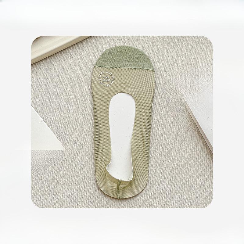 Female Spring and Summer Thin Solid Color Leisure Ice Screen Eye Breathable Sweat Suction Shallow Mouth Invisible Socks
