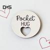 Pocket Hug Love Heart Token Decoration with Greeting Card Wooden Little Heart Sign Ornament Friends Family Birthday Anniversary Inspirational Gift