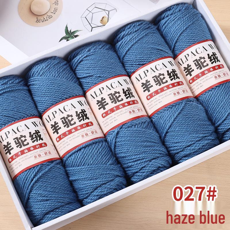 Mitteldickes Alpakawollgarn für DIY-Strickarbeiten - Perfekt für Pullover, Mäntel, Schals, Häkel- und Strickprojekte mit Nadeln.