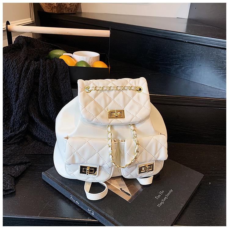 

Рюкзак женский 2025 новый большой вместимости ромбовидный с цепочкой сумка-ведро премиальный модный универсальный рюкзак для поездок белый