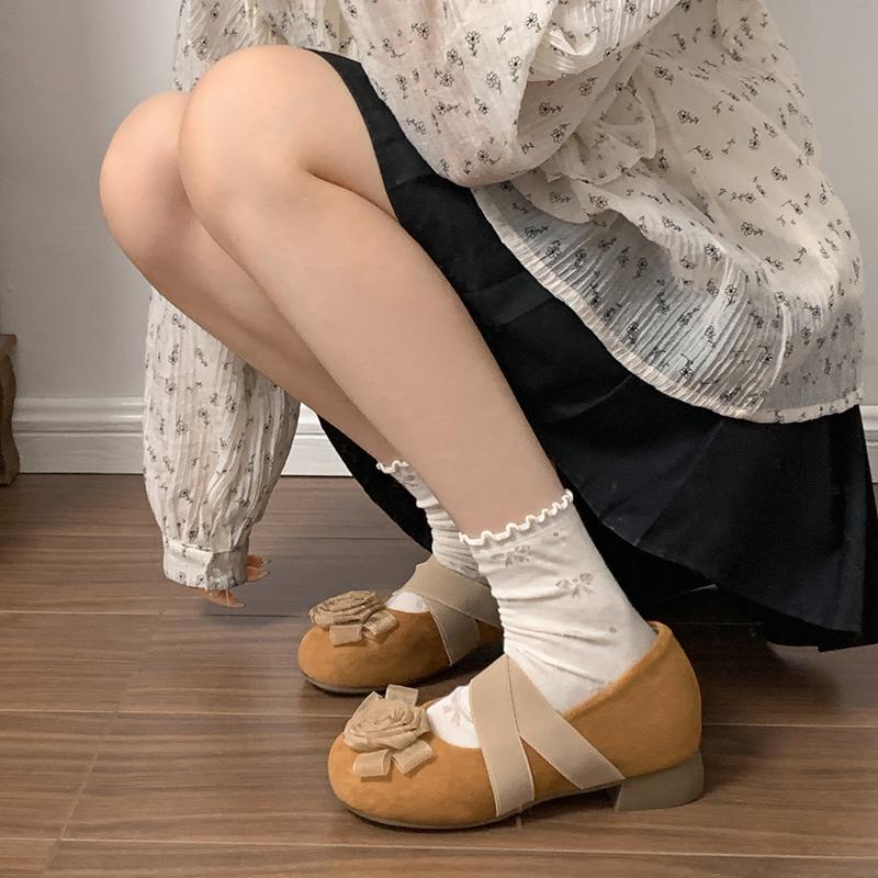 Retro Style Thick Heel Flower Women Mary Jane Shoes Ladies Casual Shallow Eelgant Round Toe Shoes
