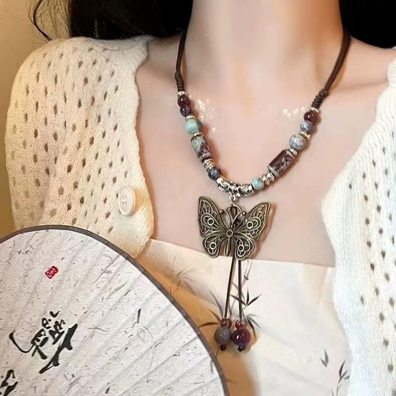 

Heavy Industry Multi-layer Tassel Subcultural Jewelry YK Butterfly Necklace Women s Premium Texture Spice Girl Clavicle Chain