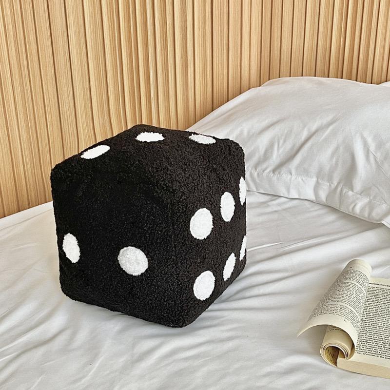 Nordische Dobbelsteen Pluche Speelgoed Kussen Creatieve Huisdecoratie Kussen Leuk Simulatie Bankkussens Futon Vloermatten