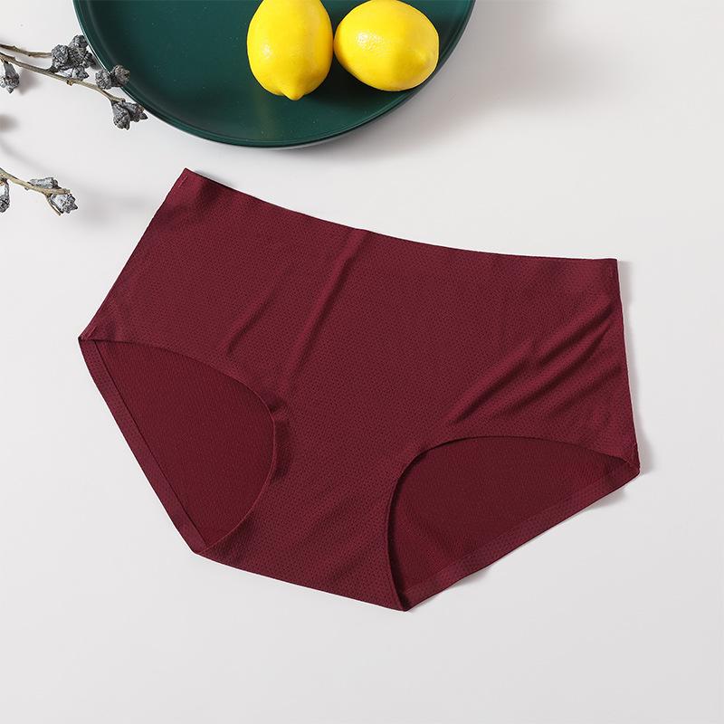 Plus Size Breathable Holes Panties Women Lingerie Solid Knickers Seamless Female Mid-rise Briefs