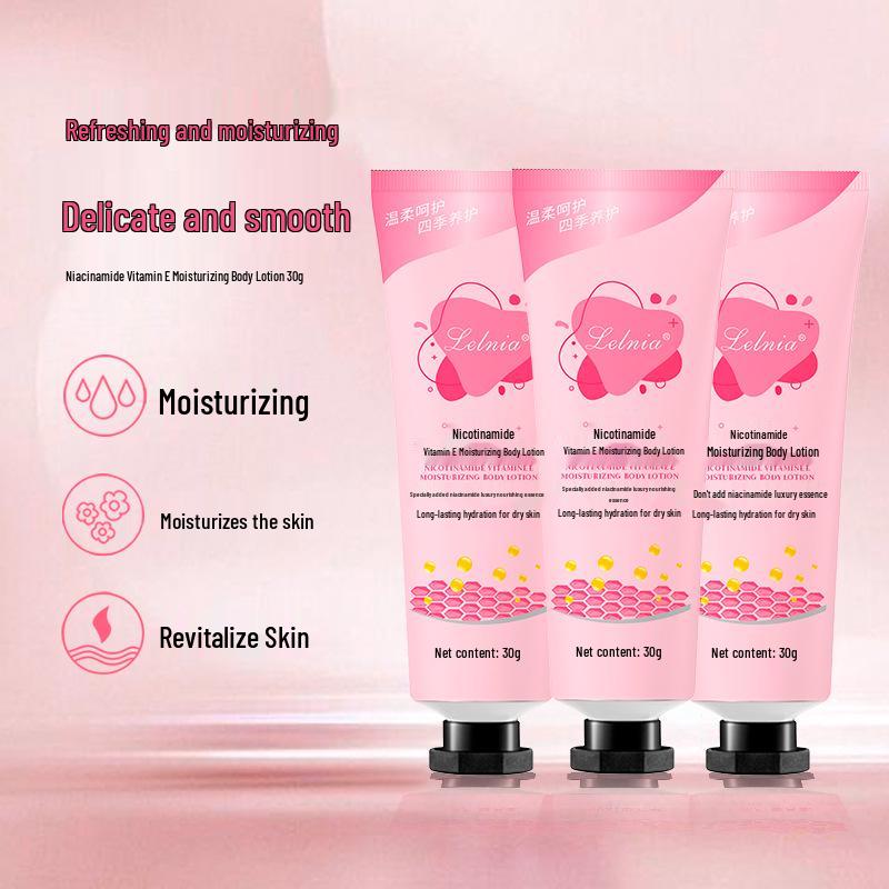 Lelnia Ceramide Body Lotion 30ml - Moisturizing, Refreshing, Non-Greasy, Perfect for Autumn and Winter.