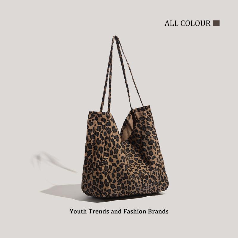 Leopard print canvas bag new fashion portable shoulder mommy messenger bag