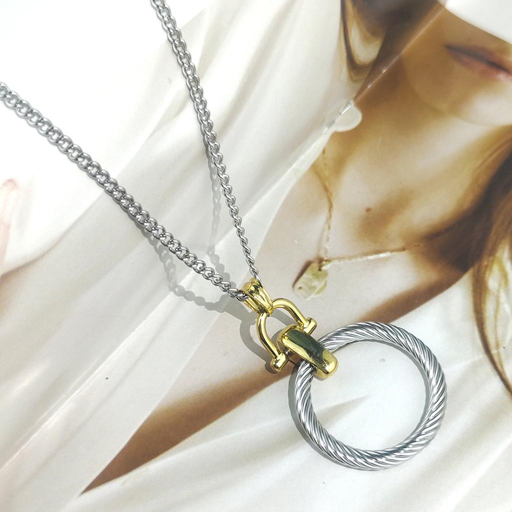 Creative Fashion Trend Round Cable Twisted Circle Pendant Stainless Steel Women's Versatile Clothing Necklace