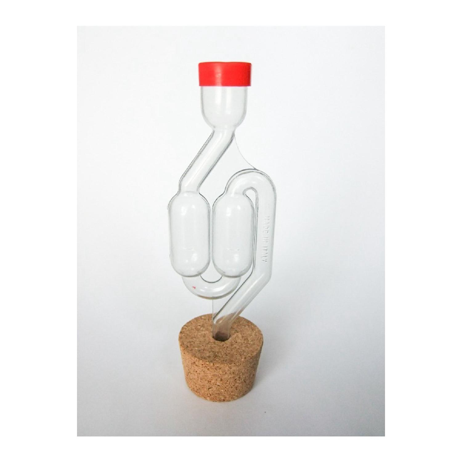 

Air Lock And 19lt Bottle Of Cork білий