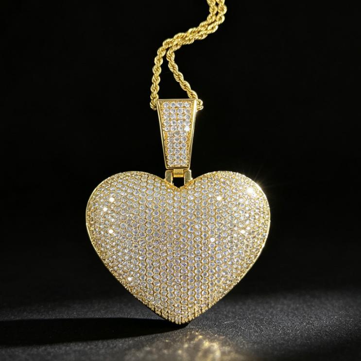 European and American Popular Copper Inlaid Zircon Full Diamond Heart Pendant, Hip-hop Trendy Brand Personalized Versatile Necklace