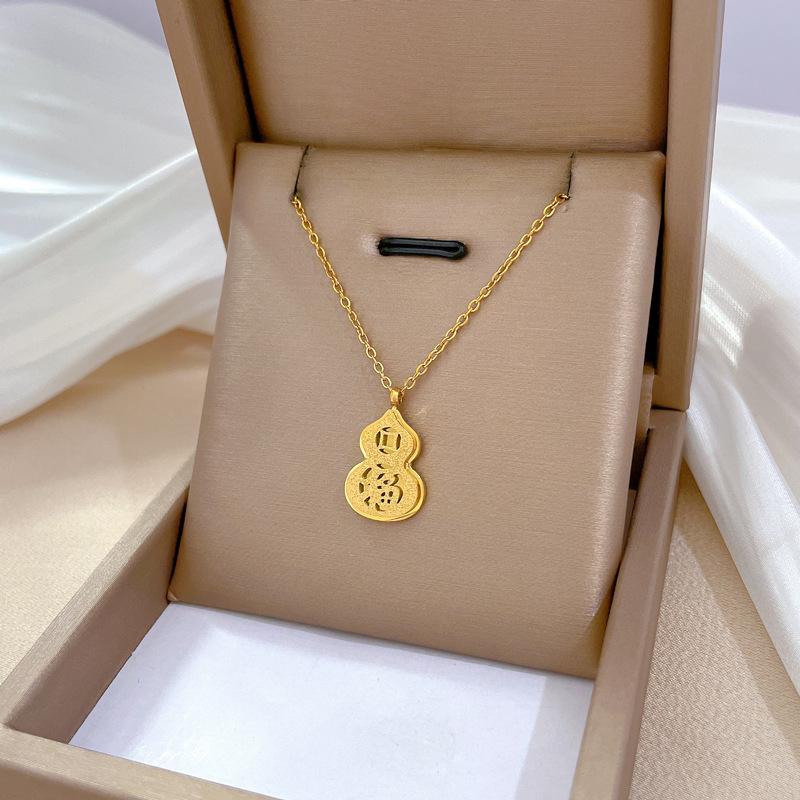 Popular Element Personality Minimalist Wind Furnace Real Gold Necklace Female Collarbone Chain