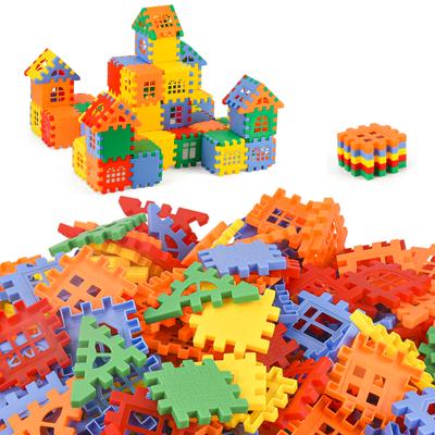 Deti stavajú domy, stavebné bloky, skladanie hračiek, puzzle, veľké časticové bloky, modely stien a okien, puzzle, 3-12