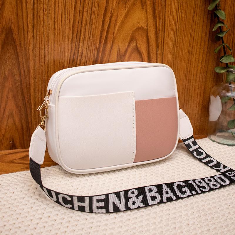 

New color matching women s bag casual small square bag shoulder messenger bag contrasting color mobile phone bag camera bag one piece белый