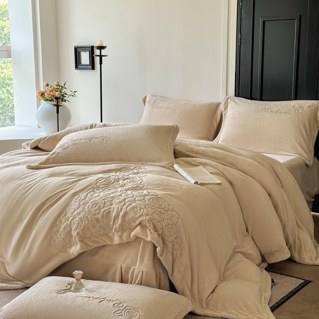 Thickened Milk Fleece Embroidery Four-Piece Set - Chucha Series 1.5M Bed Sheet Four-Piece Set, Rice Camel