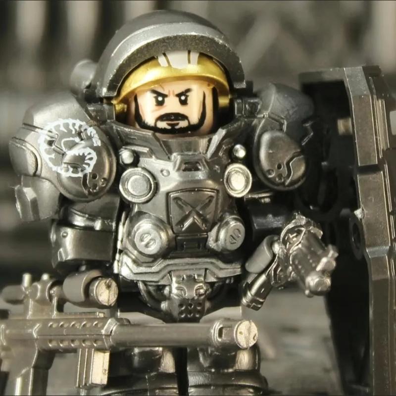 

Heavy Armor Machine Gunner Heavy Armor Assembled Figure Toy