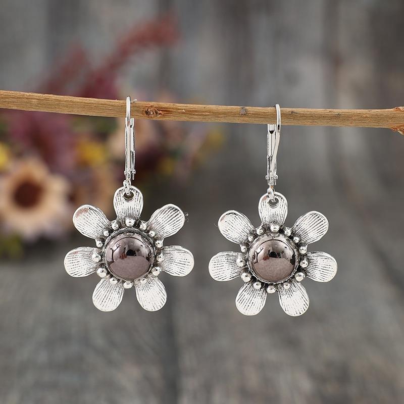 

Винтажные серьги медного цвета, круглые с черным камнем, минималистичные, с гравировкой по металлу в виде цветов, подвесные серьги для женщин, ювелирные украшения