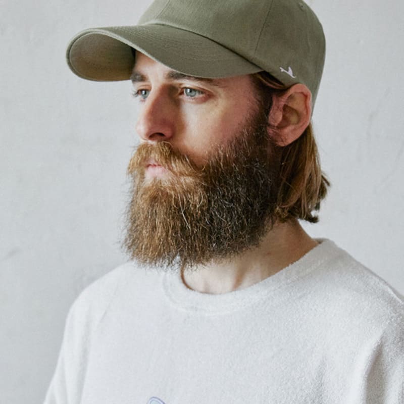 

AKAW Классическая бейсболка оверсайз (Оливково-зеленый) Olive green