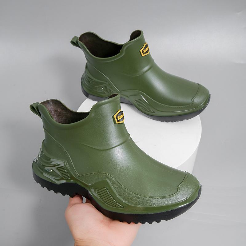 2025 New Fashion Short Rain Shoes Men's, Non-slip and Wear-resistant Car Wash Thick-soled Waterproof Glue Shoes