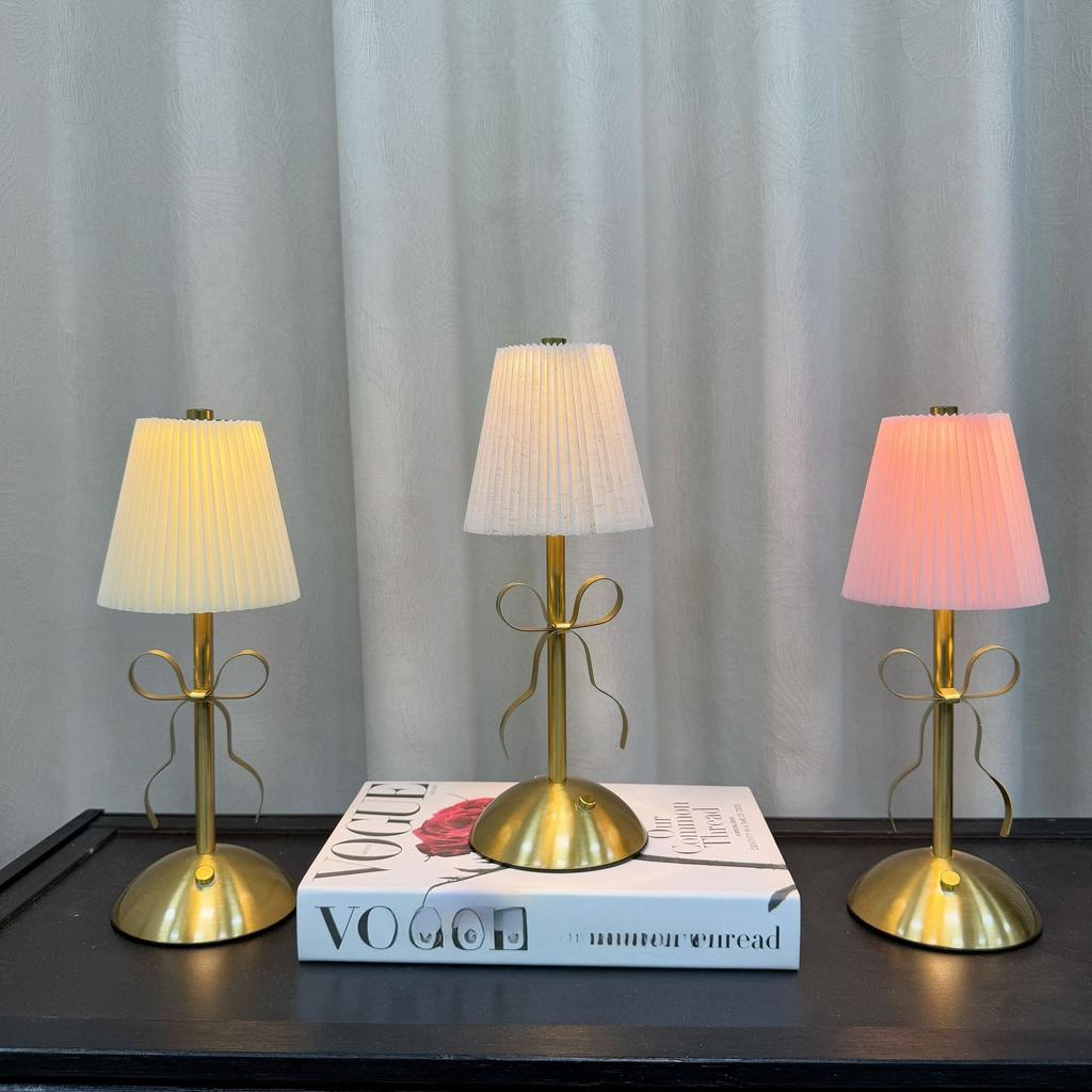 LED Desk Lamp Fabric Shade Rechargeable Atmosphere Night Light Warm Creative Luxury Decoration Bow Room Decor Desktop Ornament