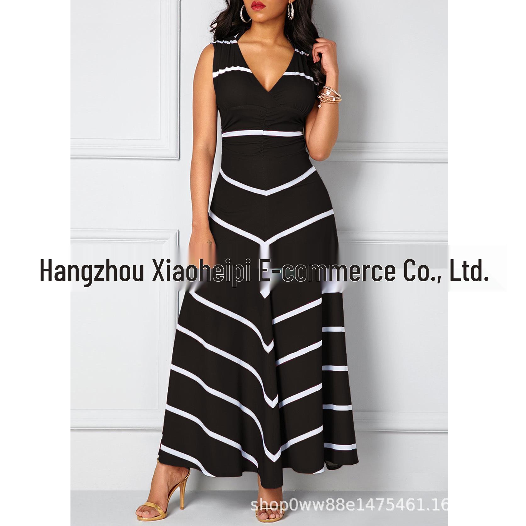 

Платье макси А-силуэта в полоску с V-образным вырезом для больших размеров Large чёрный