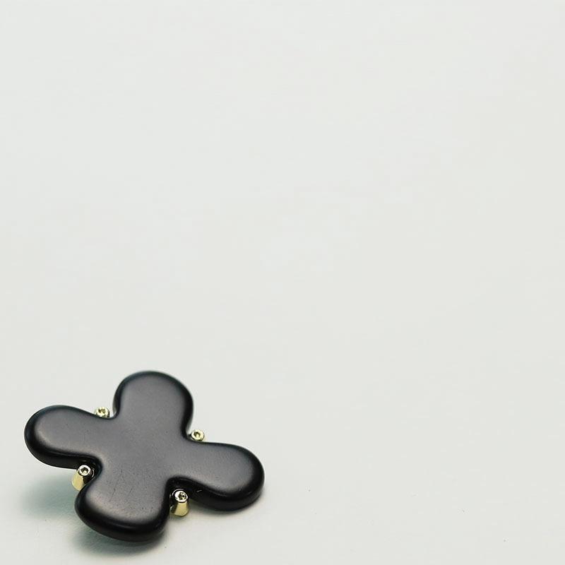 

Черно-белые крестообразные металлические смоляные пуговицы для пальто, куртки, костюма, кожаной одежды, свитера 1 #[four-leaf clover resin black] 24x23mm