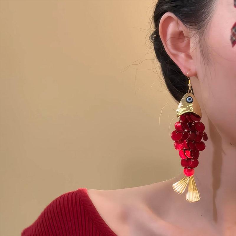 Retro Chinese Fish-Shaped Tassel Earrings: Versatile High-End Fashion Accessory