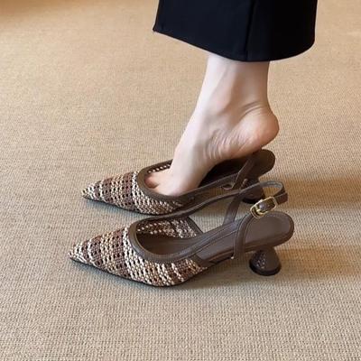 Moda Estilo Retro Moda Simple Comodidad Punta Fina Tacón Bajo Sandalias Baotou Tejidas Bloque de Color Una Correa Uso Exterior Tacones Altos