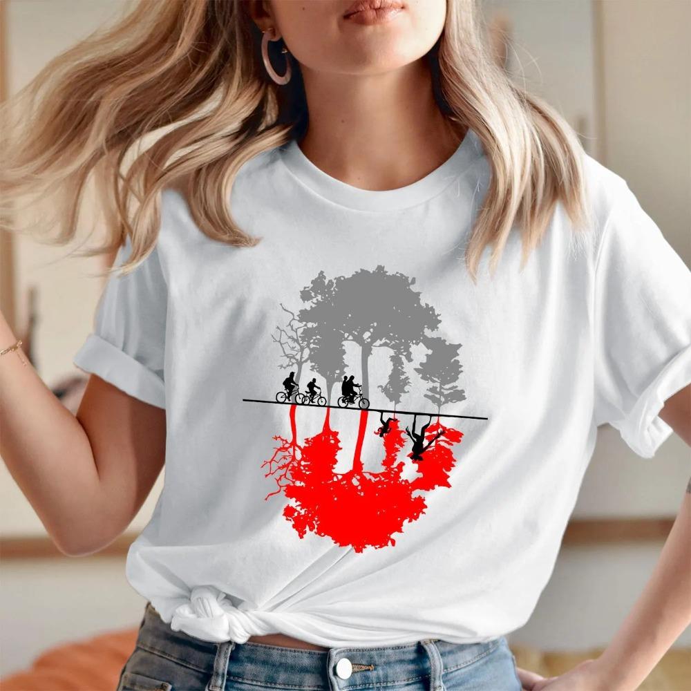 Inverted World Theme T-shirt - Fun Neutral Pure Cotton T-shirt with Printed Short Sleeves Designed for Women's Daily Wear