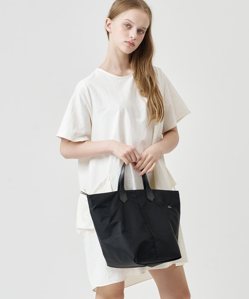 The-Abon Kone Tote Bag Black