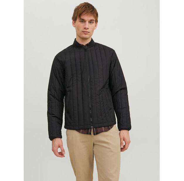 

Пуховик Jack&Jones City 12237729 черный Regular Fit M