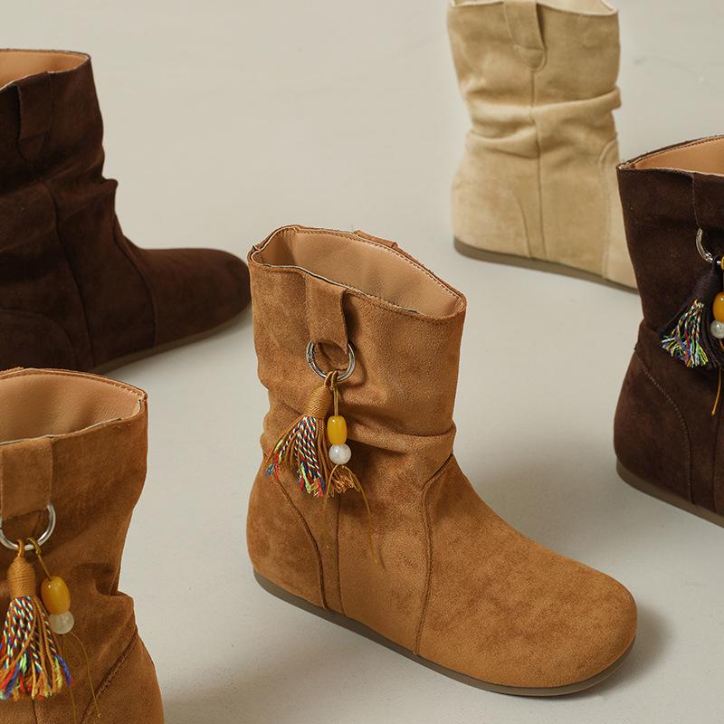 Retro flat-bottomed short boots women's 2025 new autumn lazy wind boots Maillard slim versatile pile boots