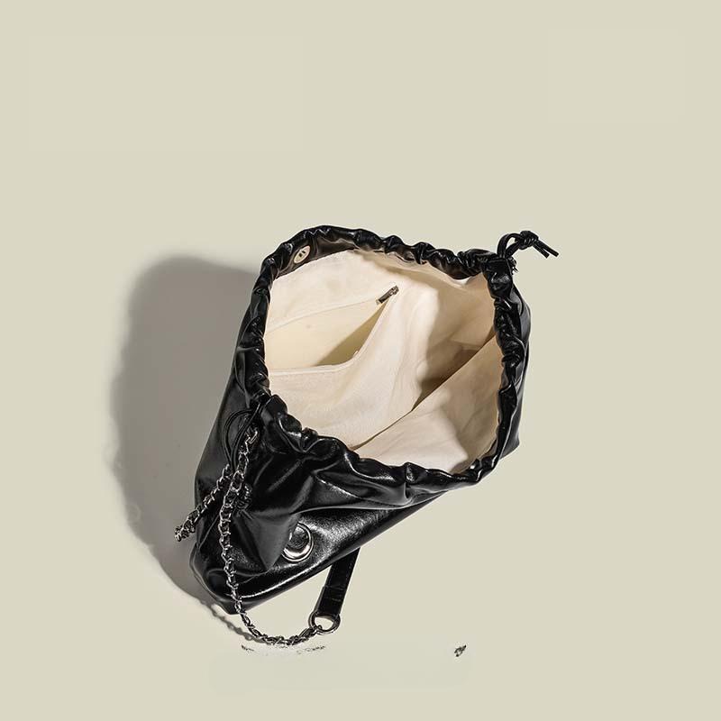 One-shoulder Tote Bag for Women Commuting Bag Pleated Chain Niche Underarm Bag Versatile Crossbody Bag