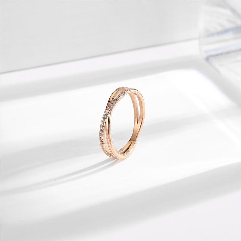 Temperament Cross Diamond Titanium Steel Ring Women's Niche Design Sense Stainless Steel Ring Tide Jewelry